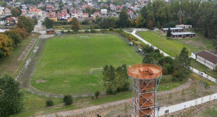 Zdjęcie: Stadion Miejski w Ciechanowcu