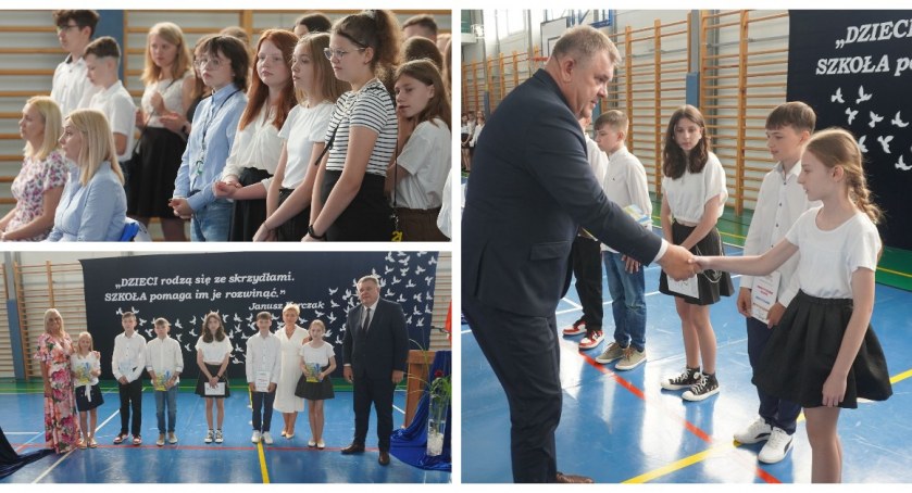 Zdjęcie: Uroczyste zakończenie roku szkolnego 2022/2023 w SP1 w Wysokiem Mazowieckiem