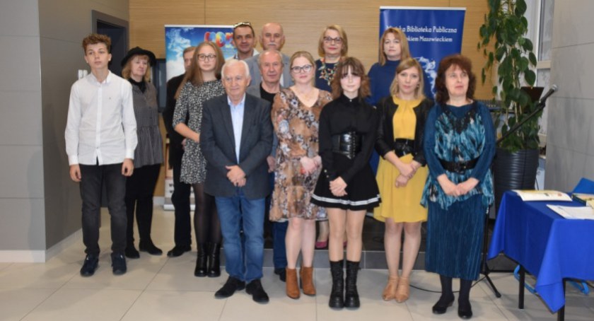 Zdjęcie: Wyróżnieni podczas II Ogólnopolskiego Konkursu Poetyckiego Wiersza Klasycznego 