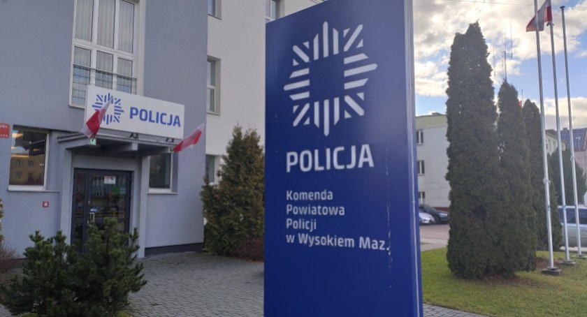 Zdjęcie przedstawia budynek KPP w Wysokiem Mazowieckiem
