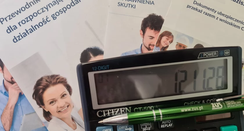 US - ZUS, ostatnie zgłoszenie Małego - zdjęcie, fotografia