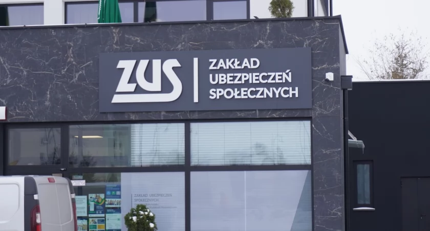 US - ZUS, wszystkie placówki otwarte - zdjęcie, fotografia