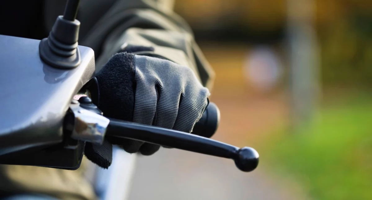 Kronika policyjna, Nietrzeźwy zaatakował policjanta Grozi więzienie - zdjęcie, fotografia