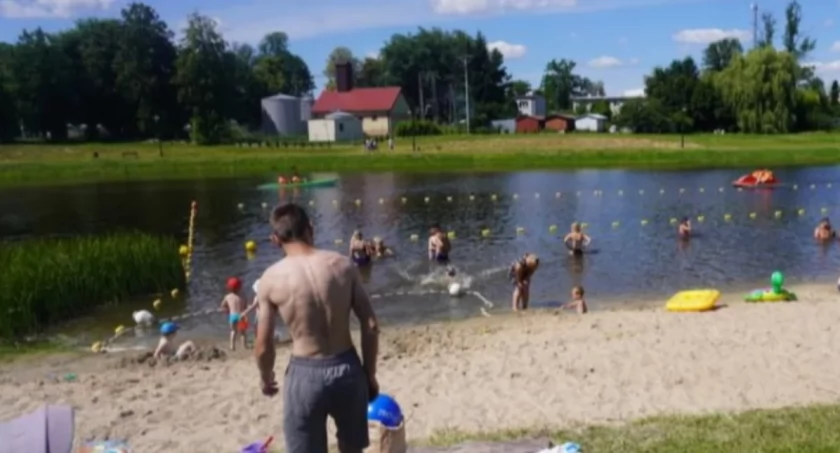 Komunikaty, kąpielisku Czyżewie zdatna kąpieli - zdjęcie, fotografia