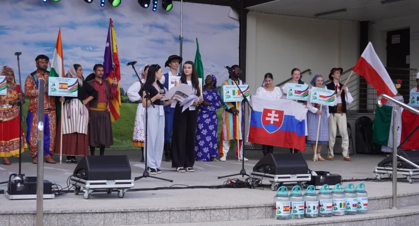 Imprezy plenerowe, Międzynarodowy Festiwal Folkloru Podlaskie Spotkania kolejny zawitał Wysokiego Mazowieckiego [FOTO VIDEO] - zdjęcie, fotografia
