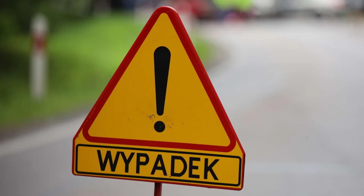 Wypadki drogowe, Tragiczny wypadek sąsiednim powiecie żyje latek latka trafiła szpitala - zdjęcie, fotografia