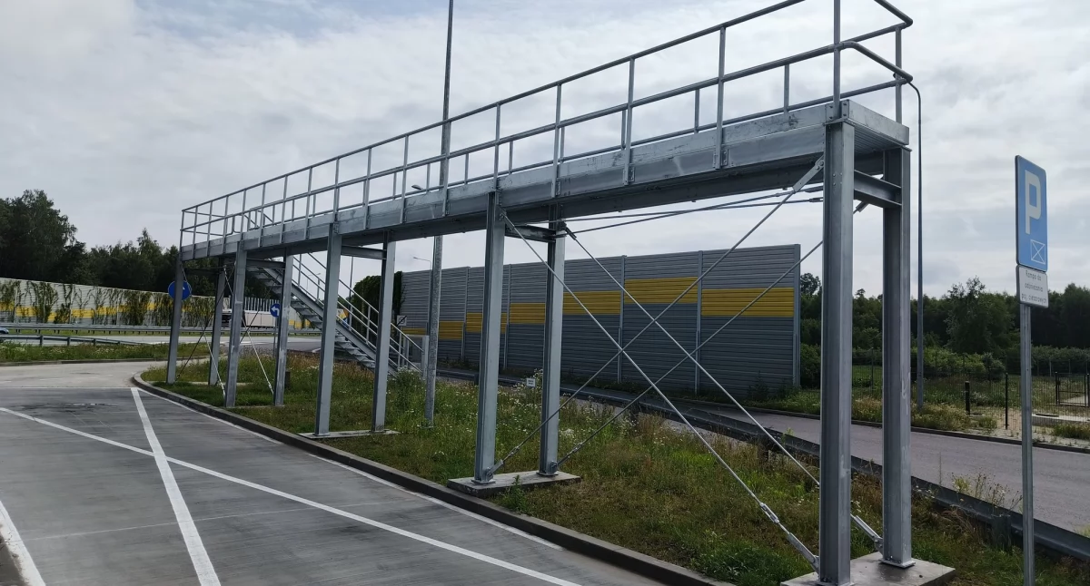 Zdjęcie: Rampa do odśnieżania pojazdów na MOP Prószków w ciągu S8 w województwie opolskim /fot. GDDKiA