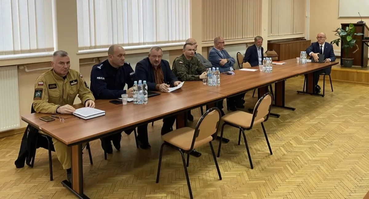 Zdjęcie: Posiedzenie Powiatowego Zespołu Zarządzania Kryzysowego