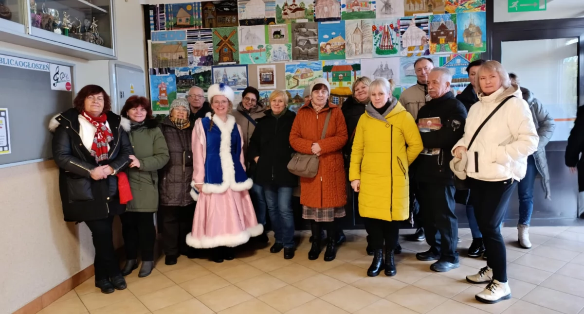 Spotkania, Wycieczka pasjonatów zwiedzała Gminę Czyżew [foto] - zdjęcie, fotografia