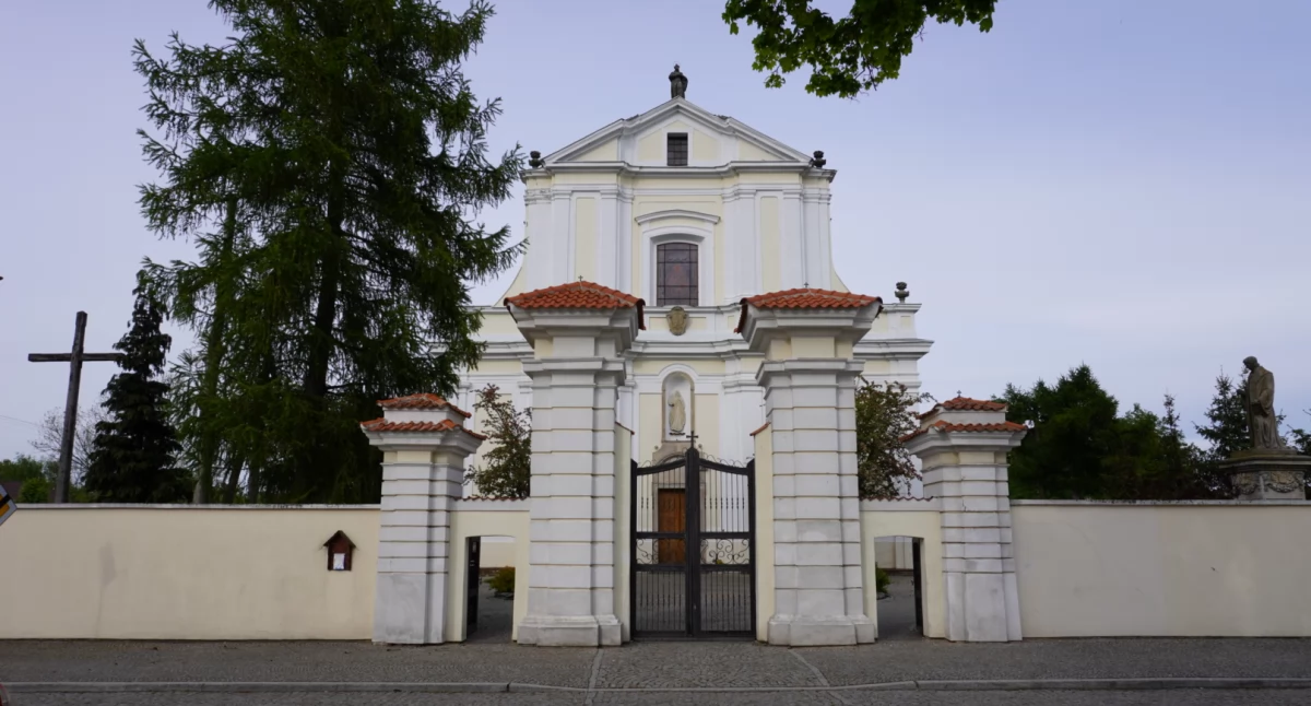 Kościół, Harmonogram kolędy parafii Trójcy Przenajświętszej Ciechanowcu - zdjęcie, fotografia