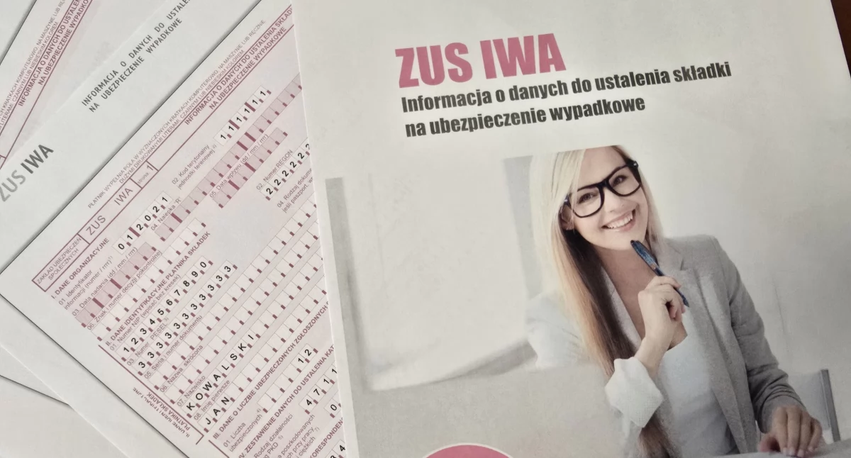 US - ZUS, stycznia upływa termin złożenie formularza - zdjęcie, fotografia