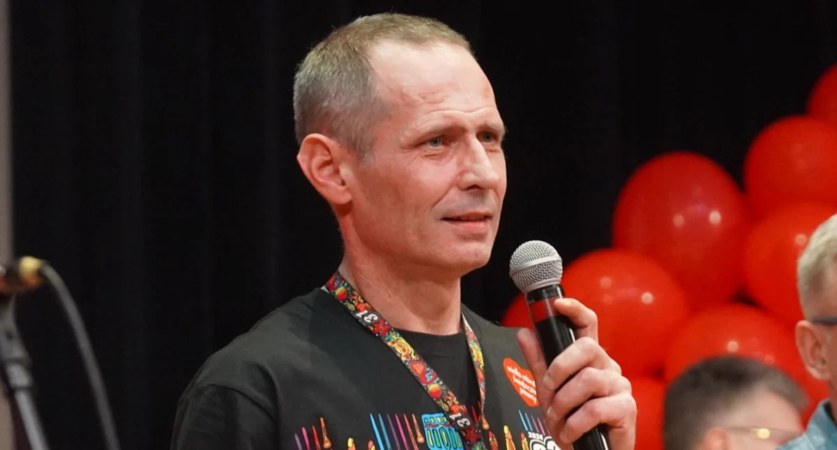 Zdjęcie: Michał Gąsowski podczas 32. finału WOŚP w Szepietowie - 2024 r.