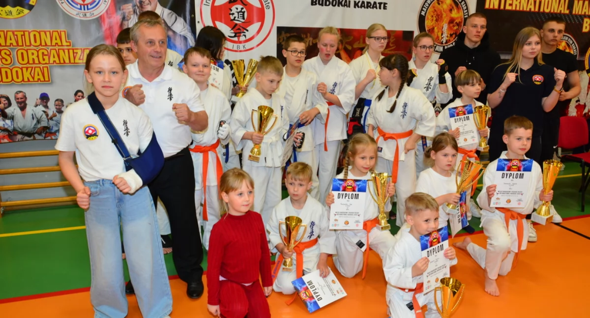 Sporty walki, Wysokie Mazowieckie finalistów Pucharu Polskiej Federacji Sztuk Walki Budokai naszego powiatu [foto] - zdjęcie, fotografia