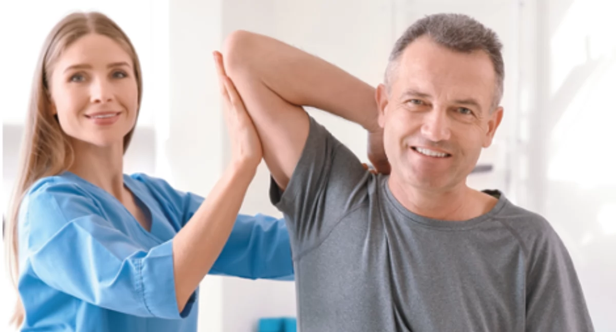 US - ZUS, Zadbaj zdrowie bezpłatna rehabilitacja lecznicza pomaga wrócić pełnej sprawności - zdjęcie, fotografia