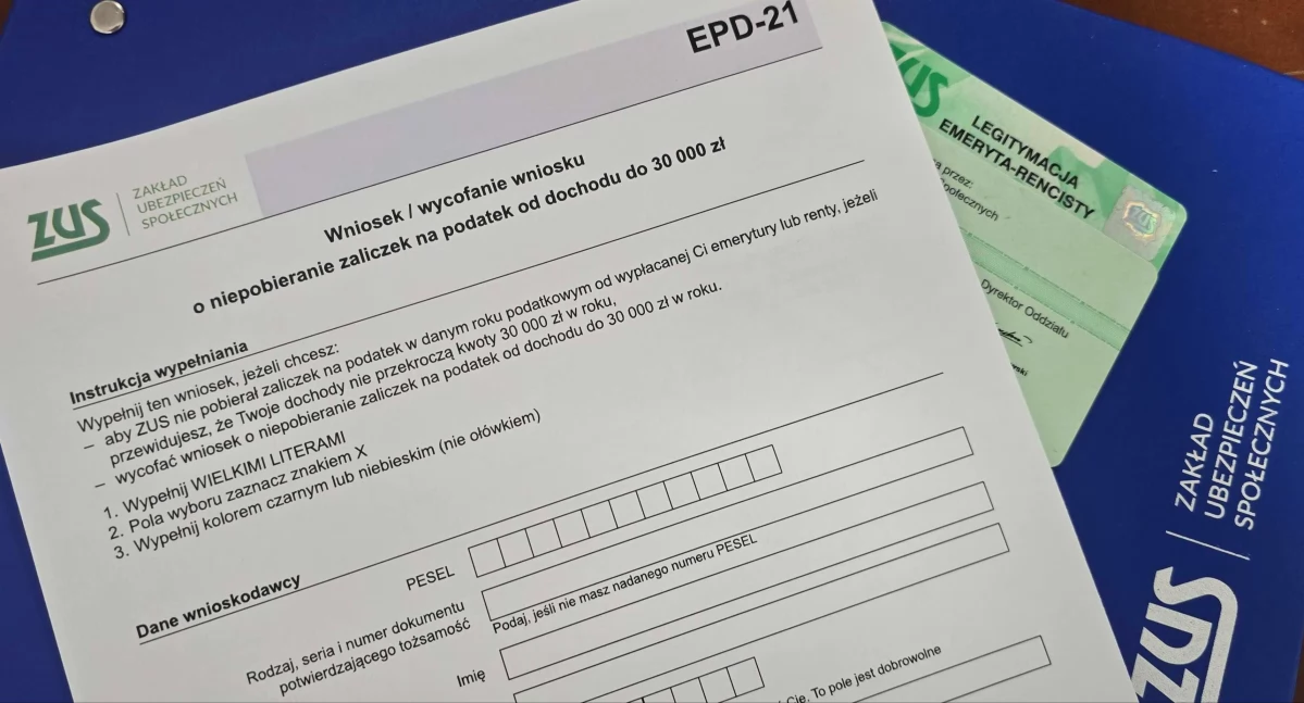 US - ZUS, Trzynastka czternastka podatku wysyła specjalny wniosek - zdjęcie, fotografia