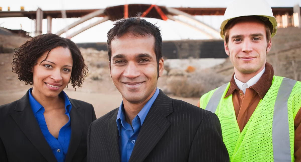 Rynek pracy, Coraz więcej cudzoziemców pracuje legalnie Podlaskiem Najwięcej Białorusinów Ukraińców - zdjęcie, fotografia