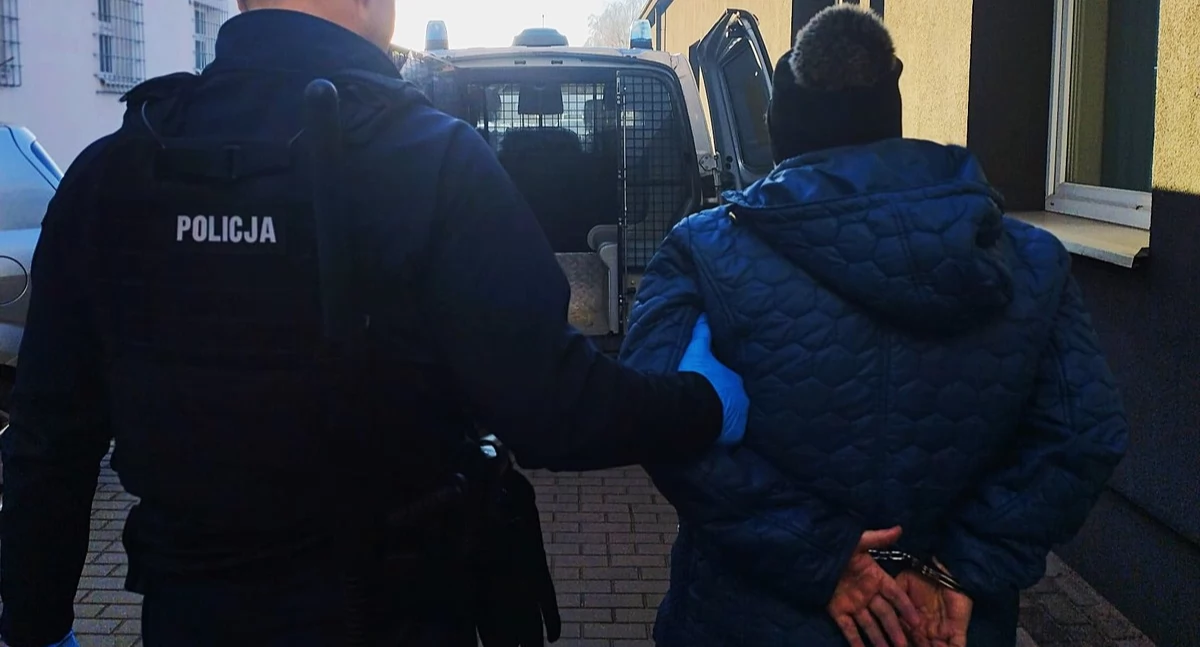 Policjanci zatrzymali poszukiwanych kierowców /fot. KPP w Wysokiem Mazowieckiem