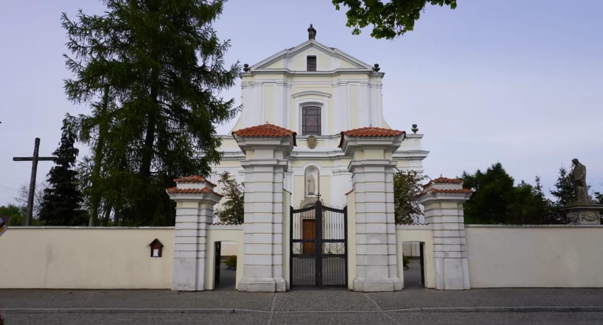 Kościół, Harmonogram kolędy parafii Trójcy Przenajświętszej Ciechanowcu 2026] - zdjęcie, fotografia