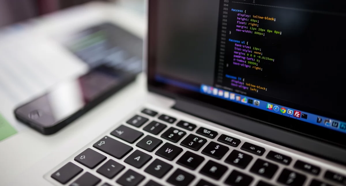 US - ZUS, przypomni przedsiębiorcom zaległych składkach Informacja pojawi - zdjęcie, fotografia