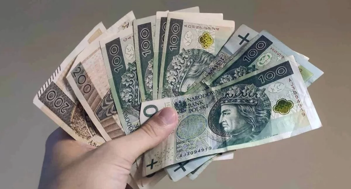 Rolnictwo, Wysokość miesięcznej składki ubezpieczenie wypadkowe chorobowe macierzyńskie kwartale - zdjęcie, fotografia