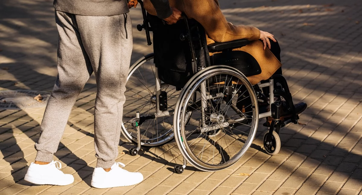 US - ZUS, Ponad osób Podlaskiem dodatkiem renty socjalnej marca wyższa kwota - zdjęcie, fotografia