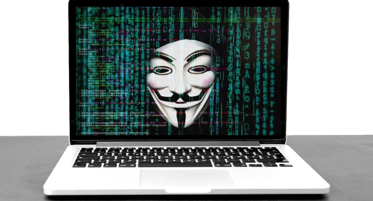 US - ZUS, Oszuści próżnują Podszywają żądają potwierdzenia danych podatkowych - zdjęcie, fotografia