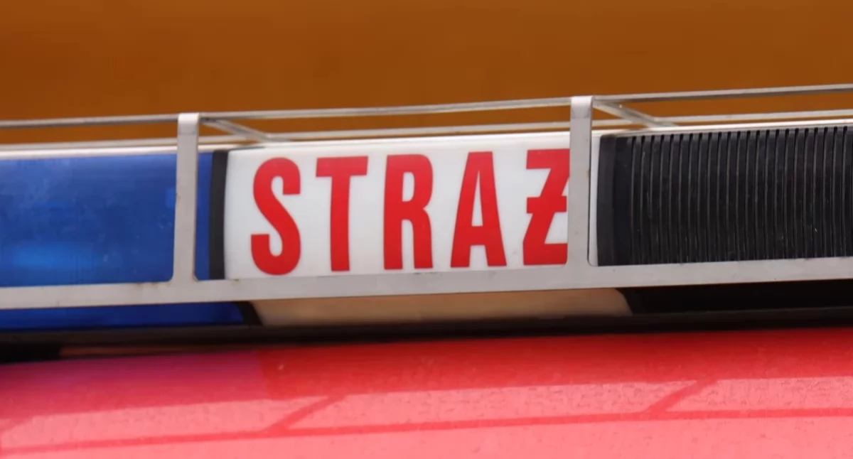 Pożary i straż, Pożar koparko ładowarki gminie Czyżew miejscu zastępy straży pożarnej - zdjęcie, fotografia