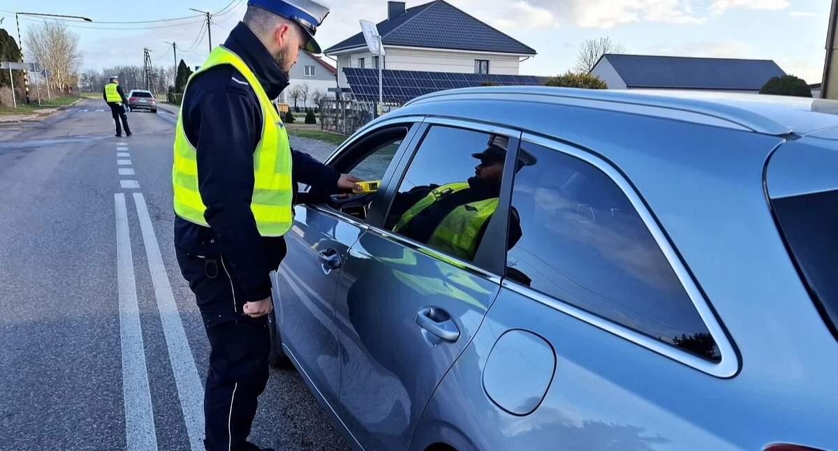 Poranna akcja drogówki /fot. KPP w Wysokiem Mazowieckiem
