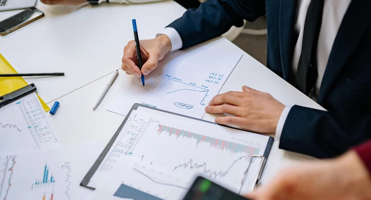 Artykuł sponsorowany, pożyczka pozabankowa wpływa zdolność kredytową - zdjęcie, fotografia