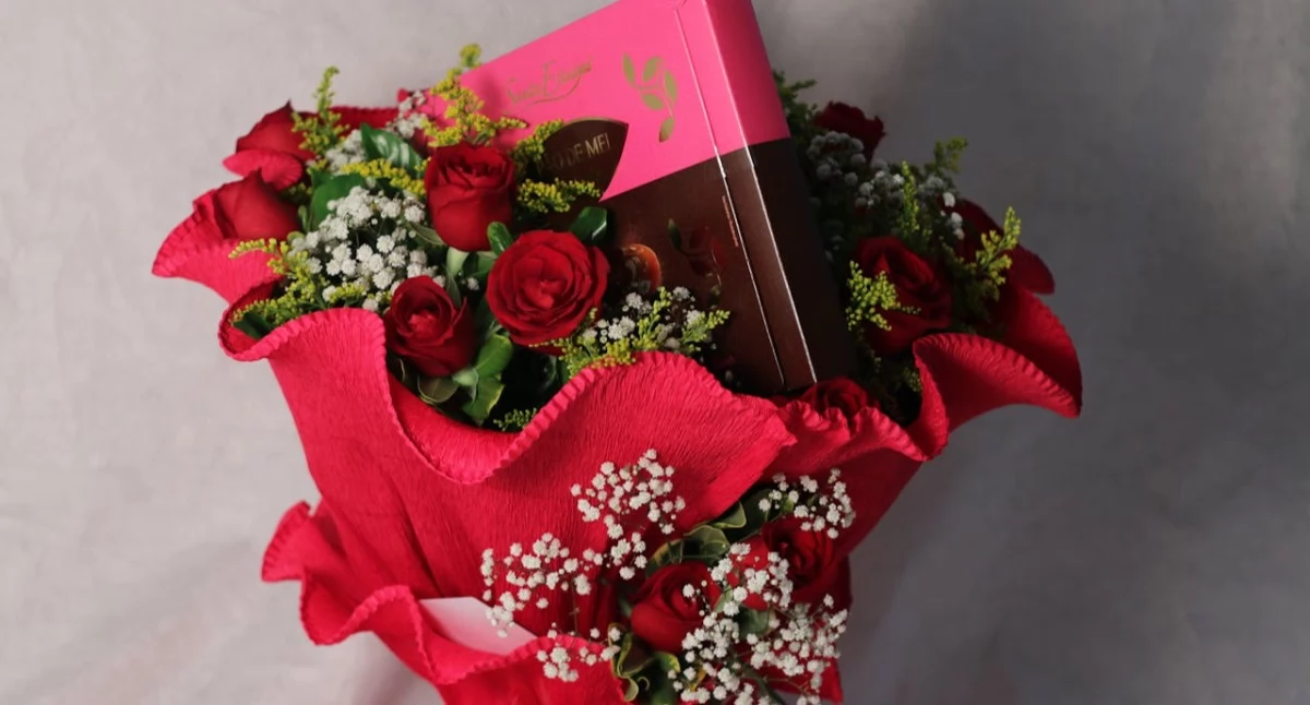 Artykuł sponsorowany, Zestawy prezentowe eleganckie paczki gotowe wręczenia - zdjęcie, fotografia