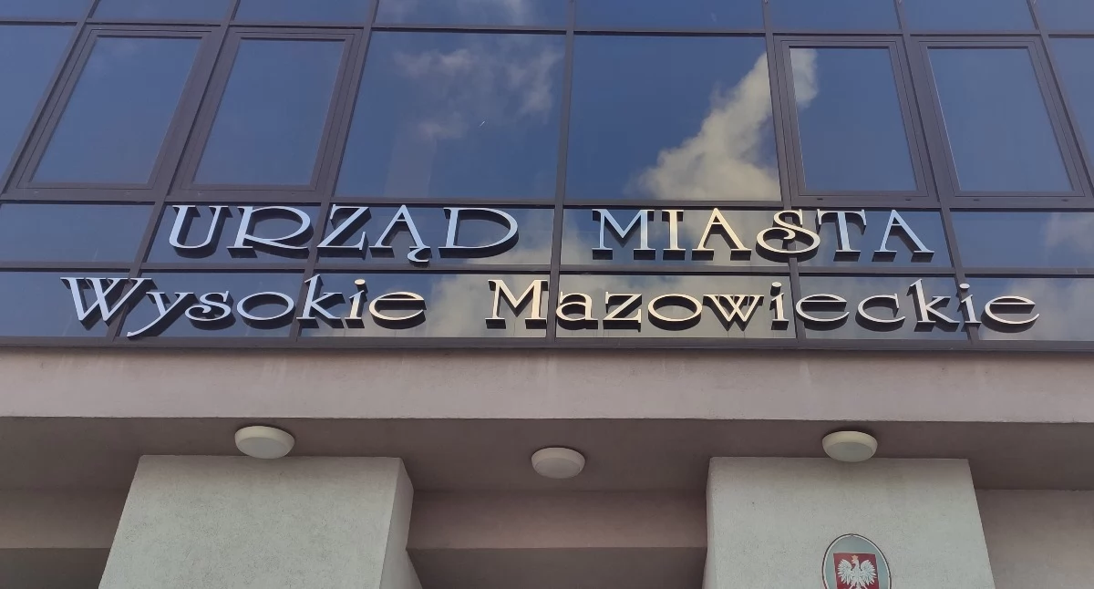 Komunikaty, Piwnice urzędu przejdą zmiany Miasto stworzyć miejsce schronienia - zdjęcie, fotografia