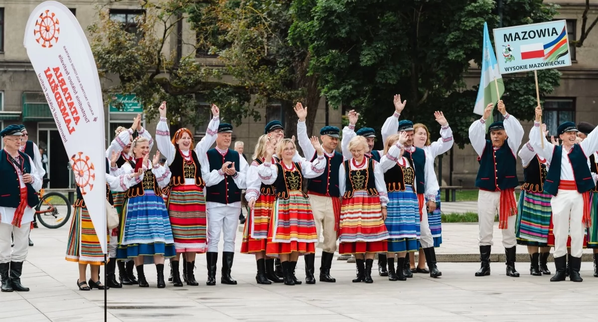 Zespół Regionalny „Mazowia” promował Podlasie i Wysokie Mazowieckie podczas międzynarodowego festiwalu na Litwie