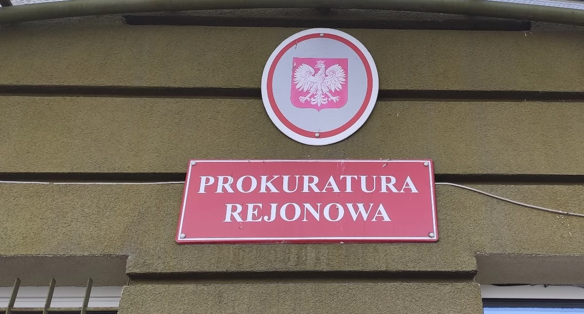 Sąd i prokuratura, oskarżenia tragicznej bójce przed dyskoteką Wnorach Wiechach - zdjęcie, fotografia