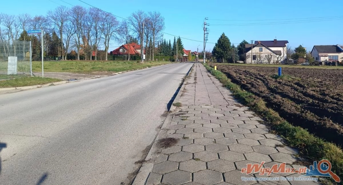 Utrudnienia drogowe, Utrudnienia osiedlu Zorza Wysokiem Mazowieckiem Drogowcy będą układać warstwy bitumiczne - zdjęcie, fotografia