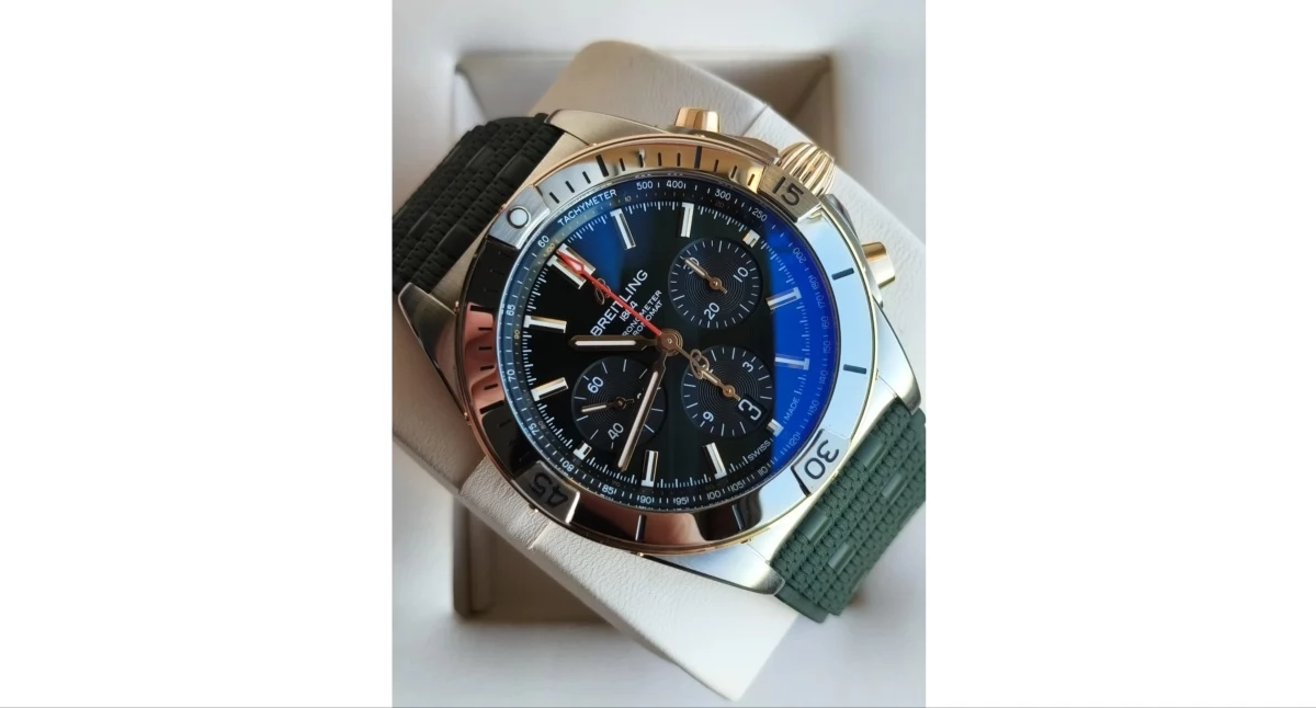 Artykuł sponsorowany, Breitling Omega luksusowe zegarki które łączą precyzję ponadczasowym stylem - zdjęcie, fotografia