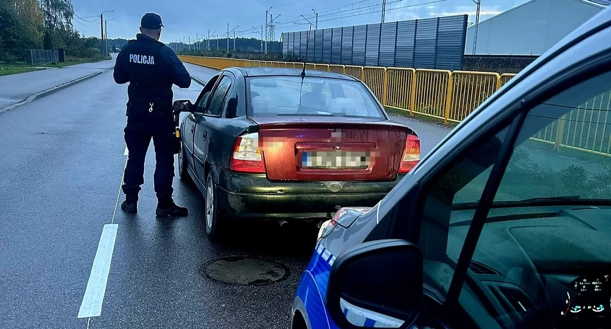 Kronika policyjna, Ponad promile sądowy zakaz Kierowca skazany więzienia - zdjęcie, fotografia