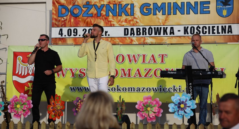 Zdjęcie: Dożynki Gminne w Dąbrówce Kościelnej