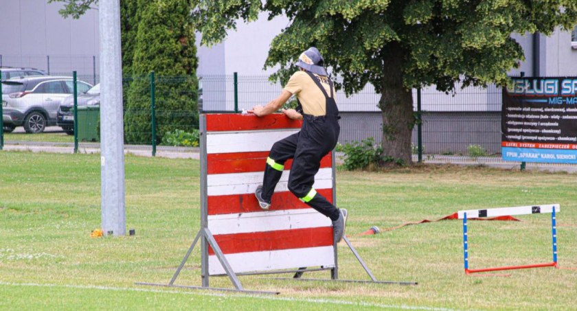 Zdjęcie archiwalne z Gminnych Zawodów Sportowo-Pożarniczych w Czyżewie