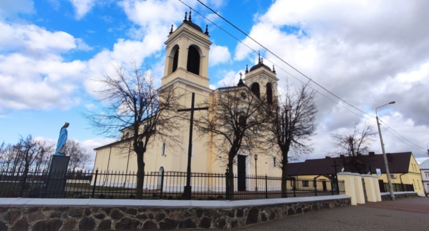 kościół pw. św. Ap. Piotra i Pawła w Czyżewie