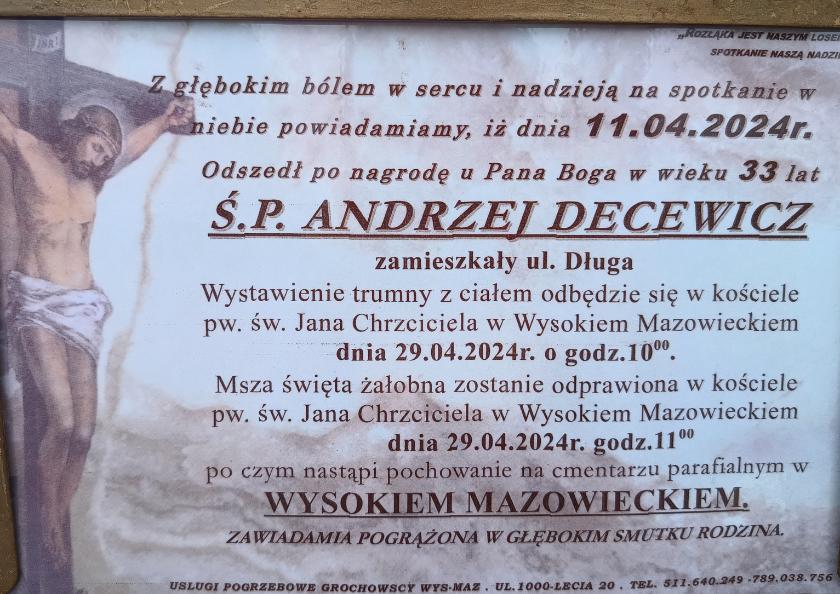 Andrzej  Decewicz