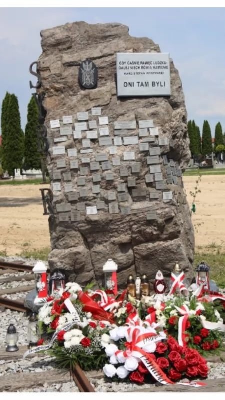 85 lat od ostatniej wywózki na Sybir. W Wysokiem Mazowieckiem uczczono pamięć Sybiraków [FOTO]