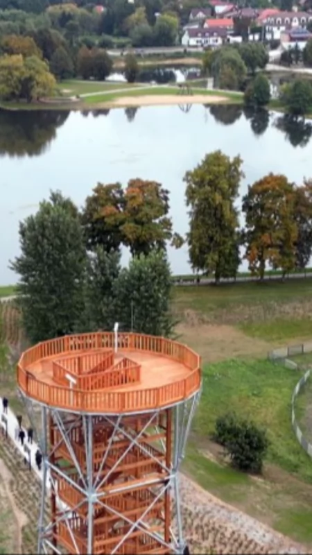 Zakaz kąpieli na kąpielisku w Ciechanowcu. Sanepid wydał komunikat