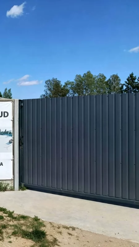 PSZOK w Dąbrówce Kościelnej miał działać od 2024 roku. Dlaczego wciąż jest zamknięty?