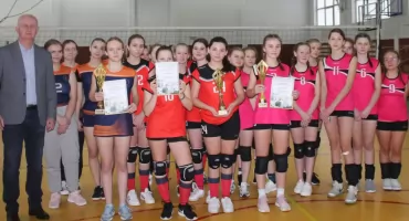 W Czyżewie rozegrano Mikołajkowy Turniej Piłki Siatkowej [foto]