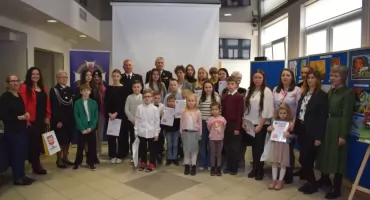Młodzi plastycy z Szepietowa finalistami Ogólnopolskiego Strażackiego Konkursu Plastycznego na szczeblu wojewódzkim