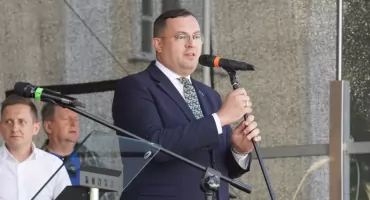 69 mln zł dla rolników poszkodowanych przez pogodę. Minister Krajewski przekierowuje środki z puli refundacyjnej