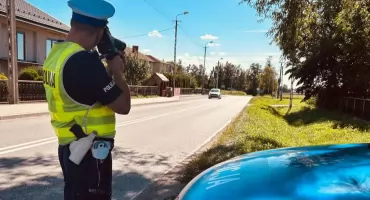 Nietrzeźwy i z zakazem zatrzymany za przekroczenie prędkości