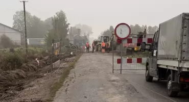 Rozpoczęła się rozbudowa drogi powiatowej Ciechanowiec – Perlejewo [foto]
