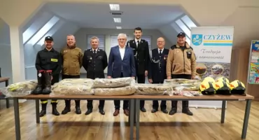 Nowy sprzęt dla jednostek OSP z Gminy Czyżew [foto]