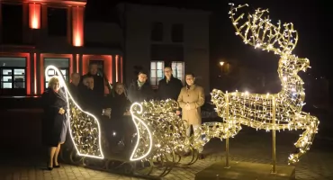 Wysokie Mazowieckie w świątecznym wydaniu. Nowa atrakcja przed Miejskim Ośrodkiem Kultury 